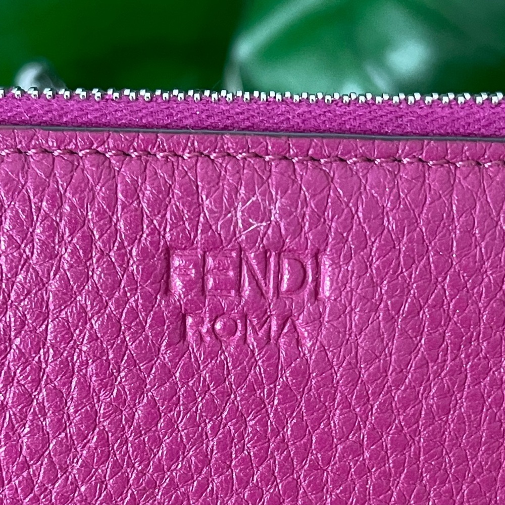 Fendi Key Cles Card Holder - Picture 6 of 10